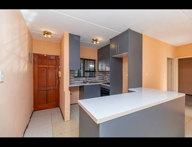 2 BEDROOM APARTMENT FOR SALE IN BLACKHEATH
